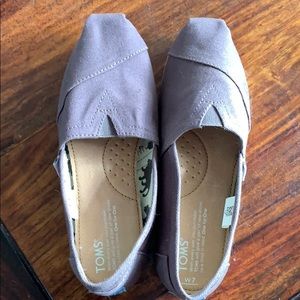 Ash Canvas Women’s Classic slip on sz 7